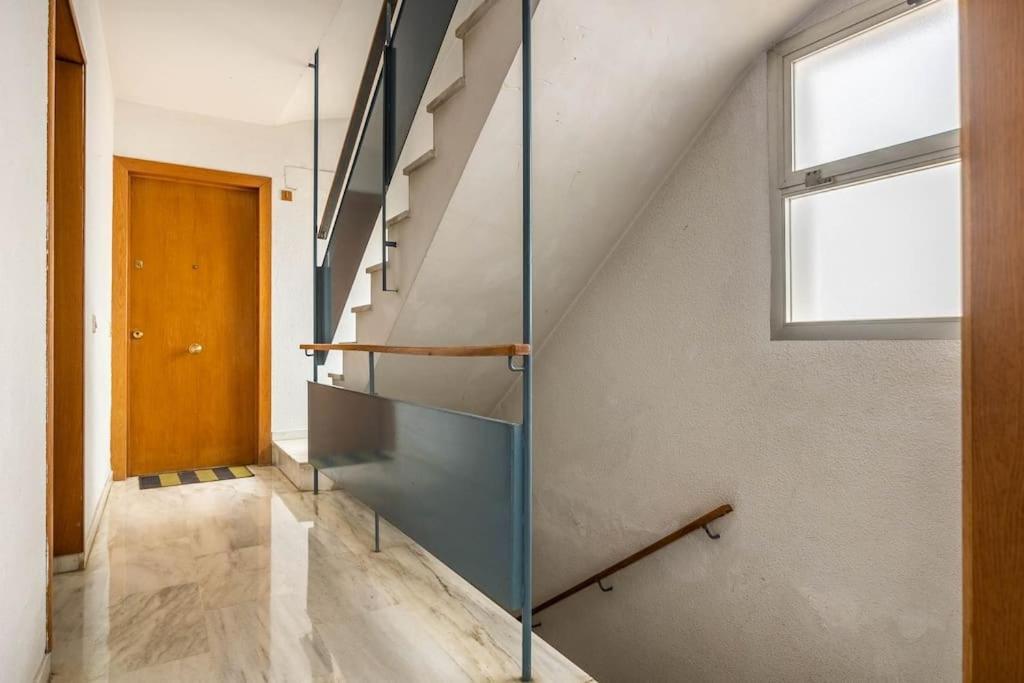Apartamento Ronda De Triana 45 Sevilla Eksteriør billede