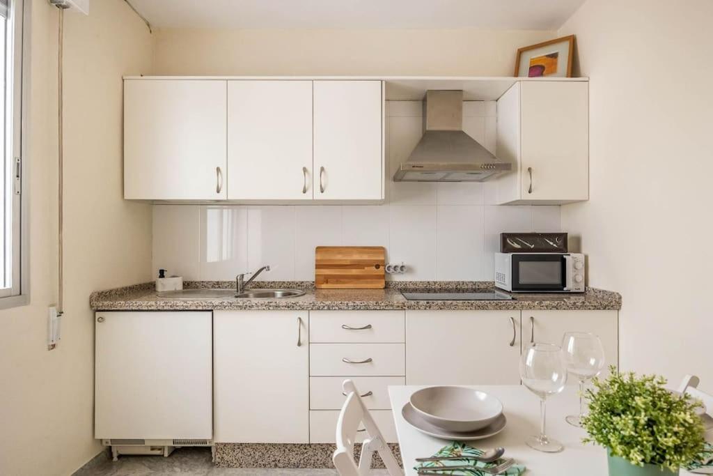 Apartamento Ronda De Triana 45 Sevilla Eksteriør billede